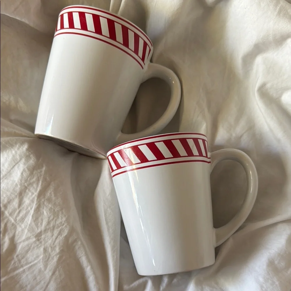 Striped Red White Ceramic Mugs coffee tea pair Christmas peppermint candy cane